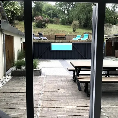 度假居 Gite O 29 #container Pool#jacuzzi# 那慕尔